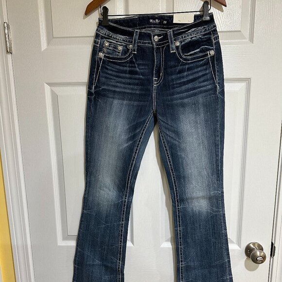 Jeans Miss Me Boot Cut - Taille 28 Femme, Coupe Basse, Poches à Rabat, Occasion Très Bon état